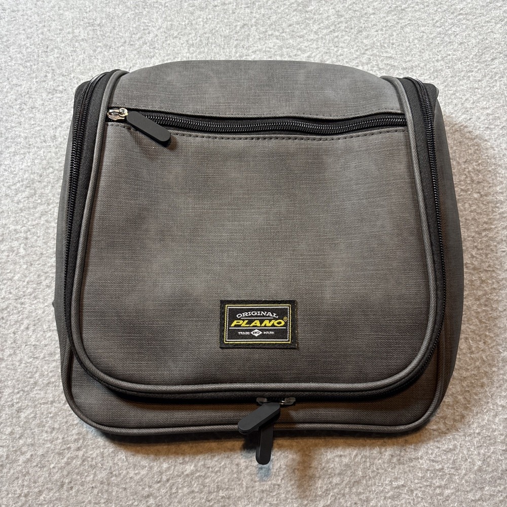 Original Plano Hanging Multi Compartment Zip Up Toiletry Bag Grey Color